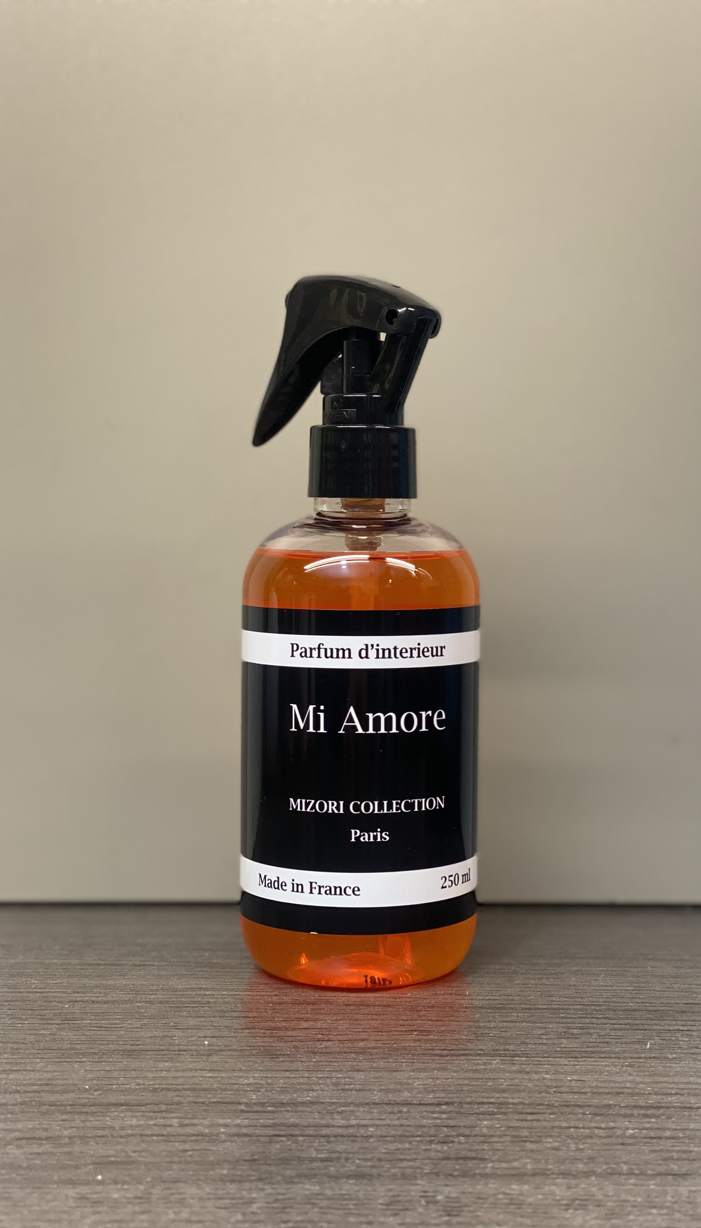 Mi Amore Mizori Collection Paris Spray Parfum Dinterieur 250 Ml Perfume Home Of Car (1)